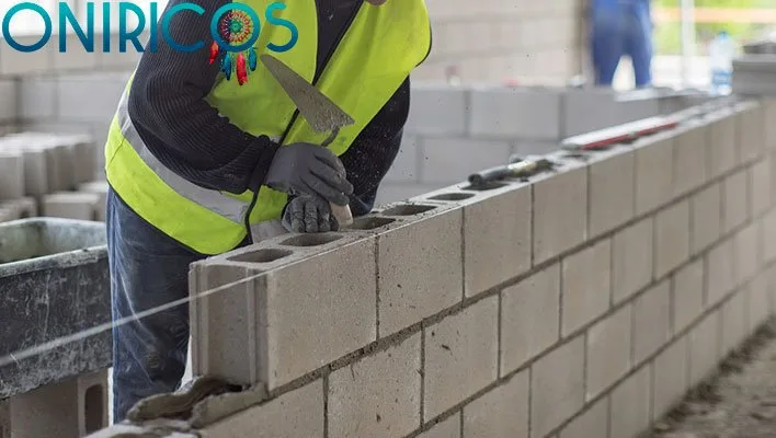 soñar con construir un muro - oniromancia
