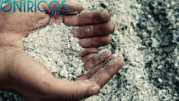 sonar con ceniza - oniromancia