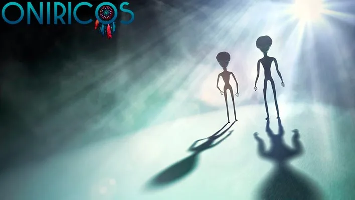 soñar con extraterrestres u ovnis - oniromancia