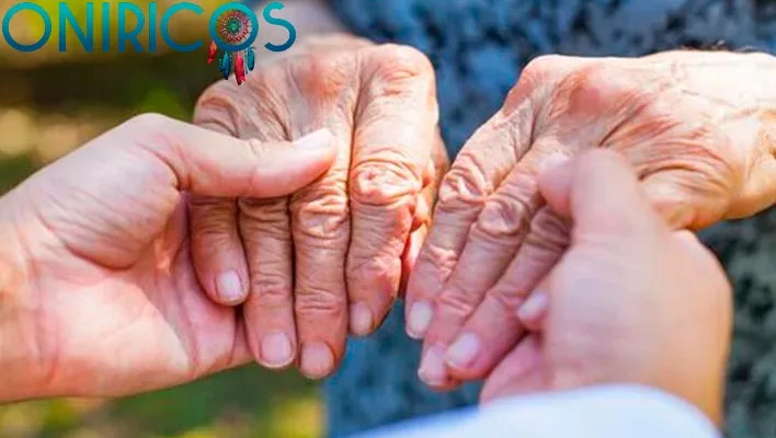 soñar con las manos de tu abuela - oniromancia