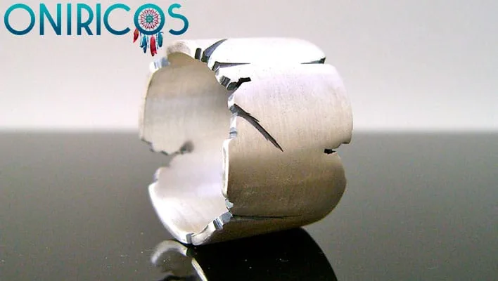 soñar con anillos rotos