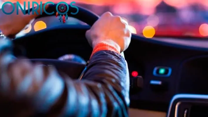 soñar que vas solo en el coche - oniricos