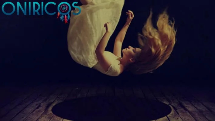 soñar que caes porque te empujan - oniromancia