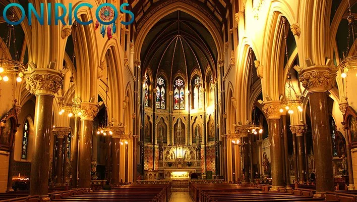 soñar con una iglesia catolica - oniromancia