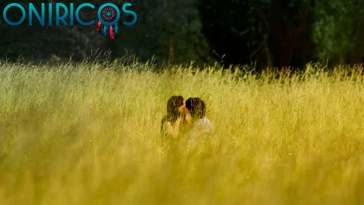 soñar que te besa tu alma gemela - oniromancia