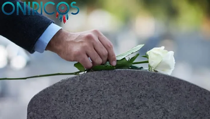 Soñar que hablas con un familiar fallecido